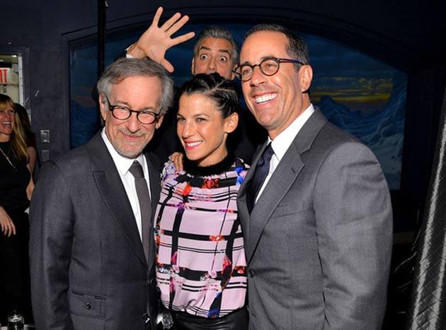 George Clooney photobomb