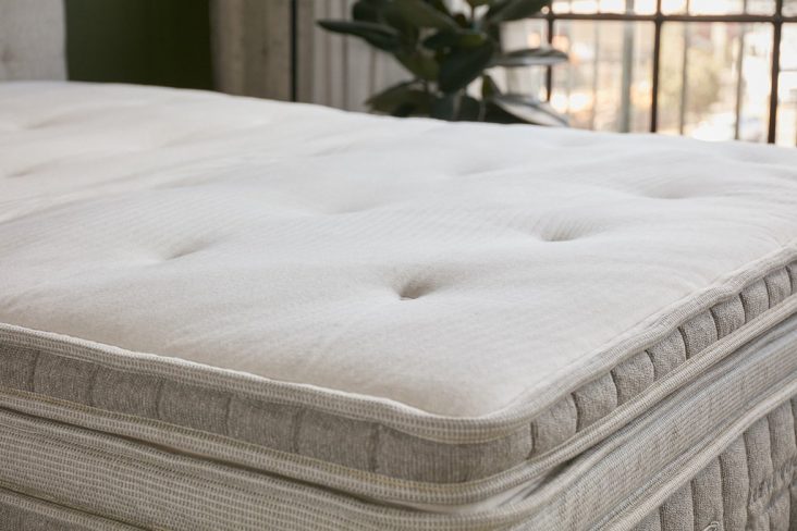can mattress topper be dry cleaned