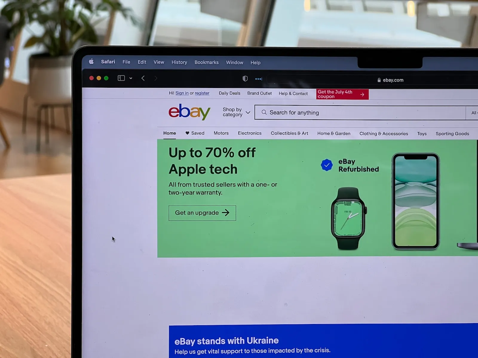 The eBay Buyer’s Companion: Tracking Your Order with Ease