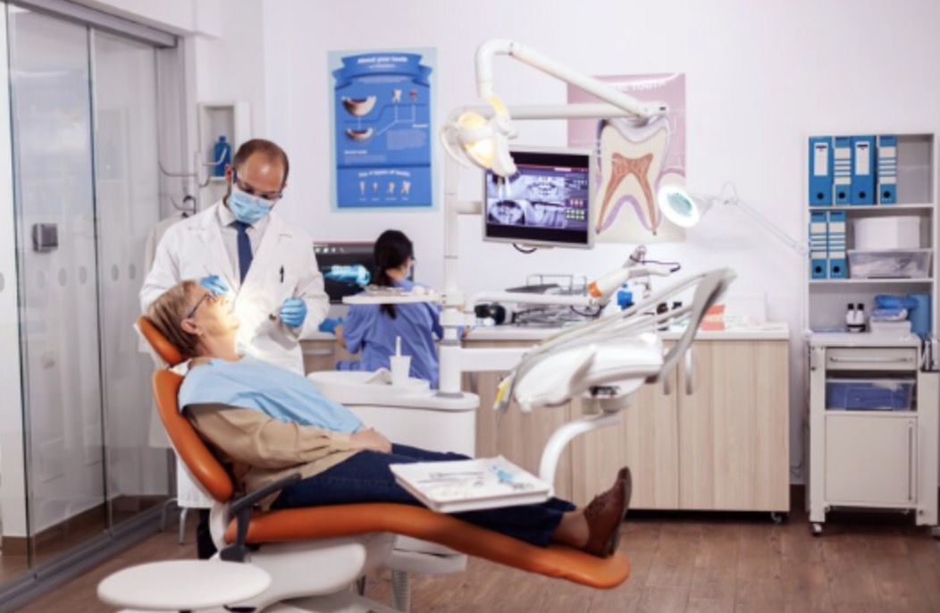 5 Tips for Running a Successful Dental Practice 2024
