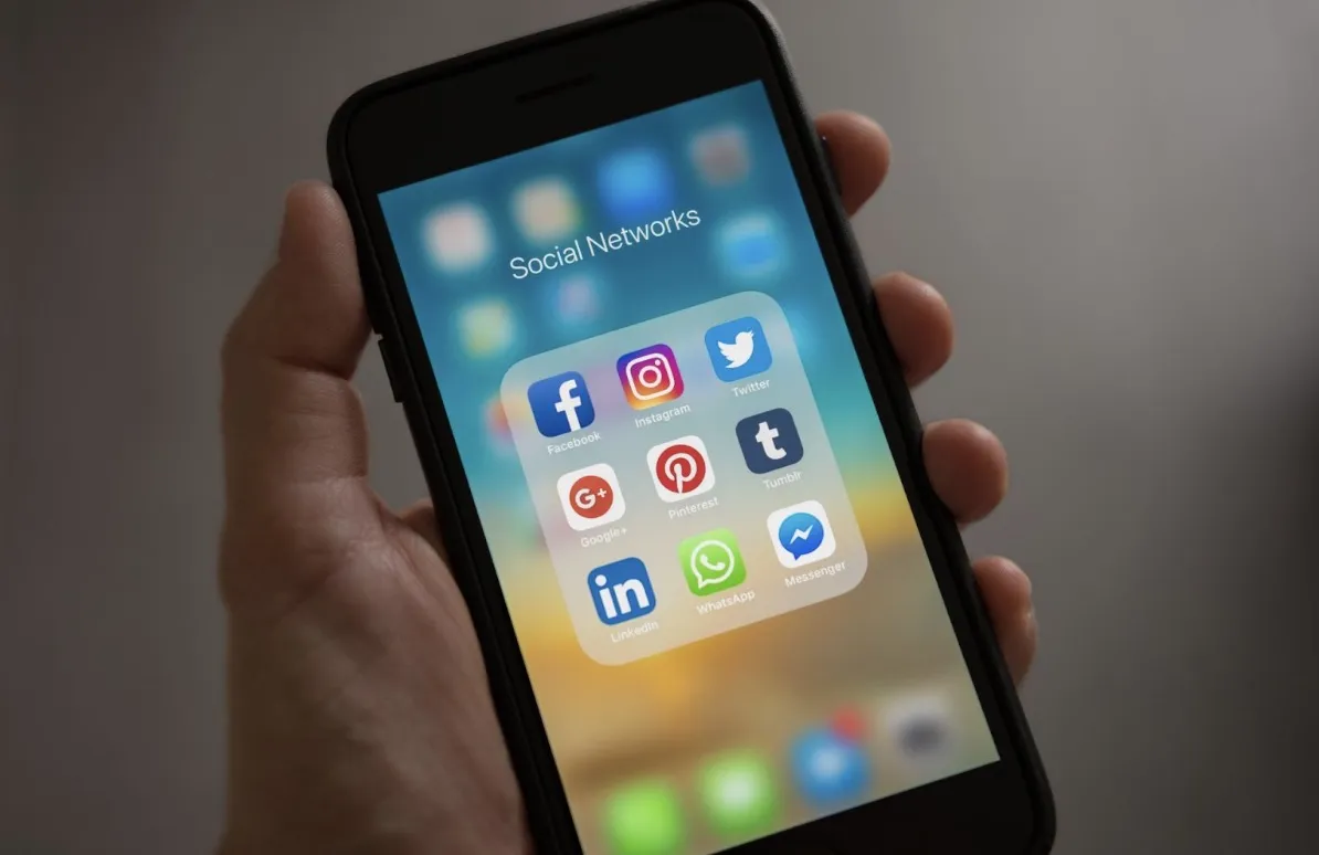 Top Ways People Are Making Money from Social Media Platforms