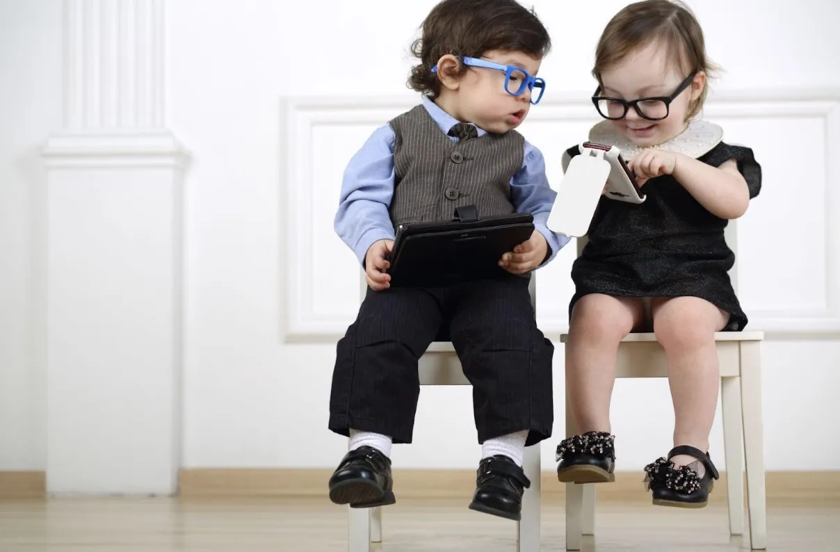 Why Should Kids Have Phones?