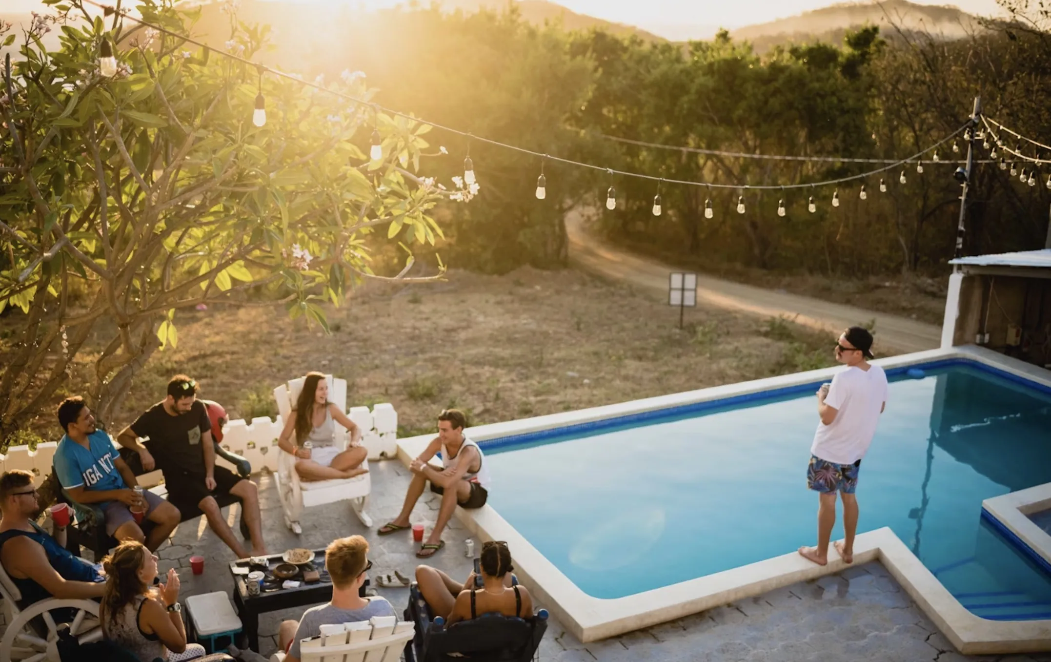 Outdoor Entertaining: Essentials for Hosting Summer Gatherings at Home