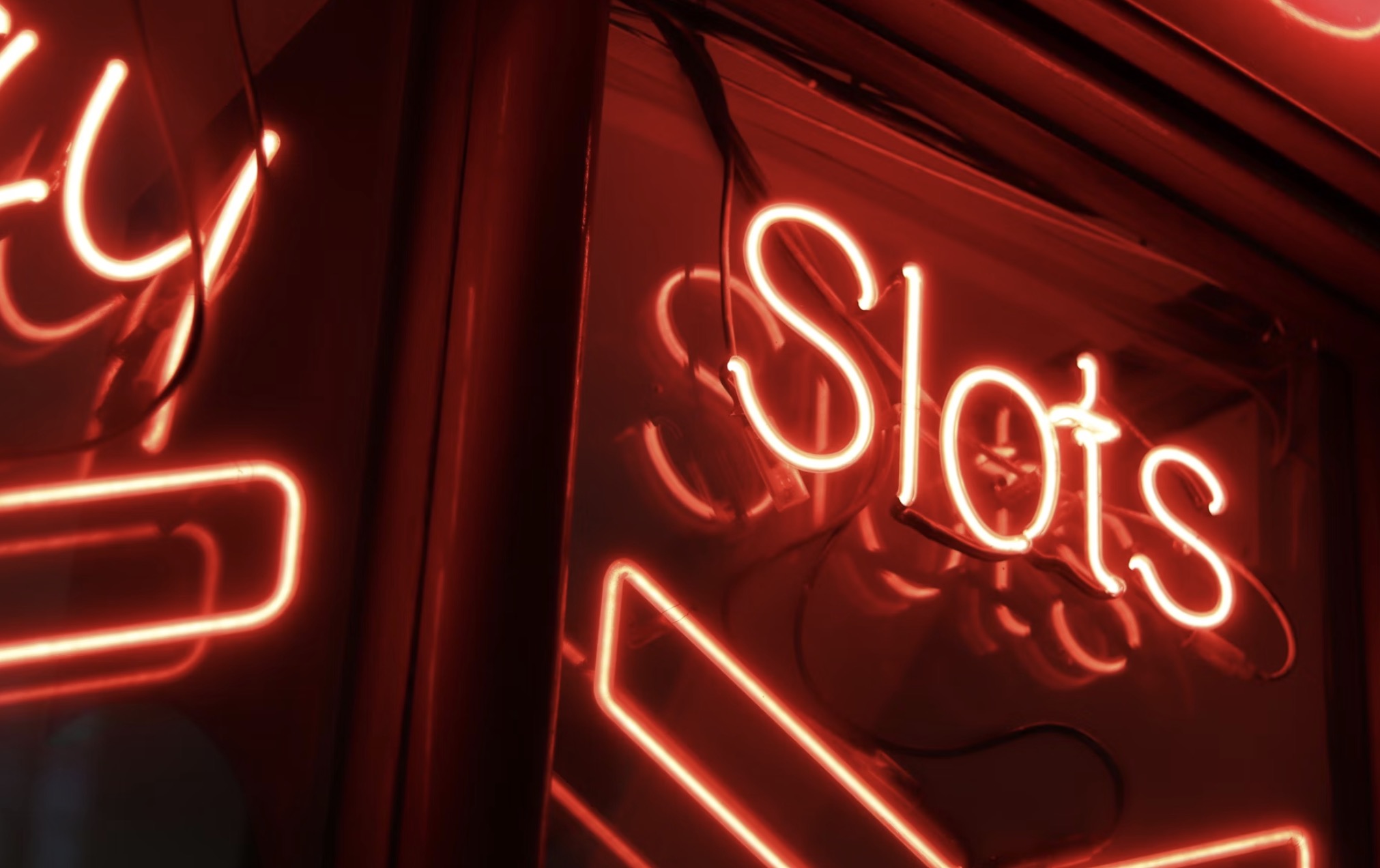 How does the Megaways slot game engine work?