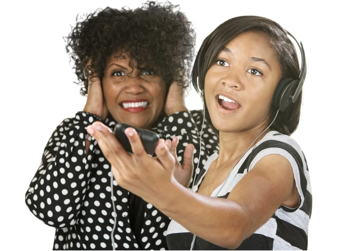 Can Anyone Learn to Sing? Basic Guide to Choosing the Right Trainer