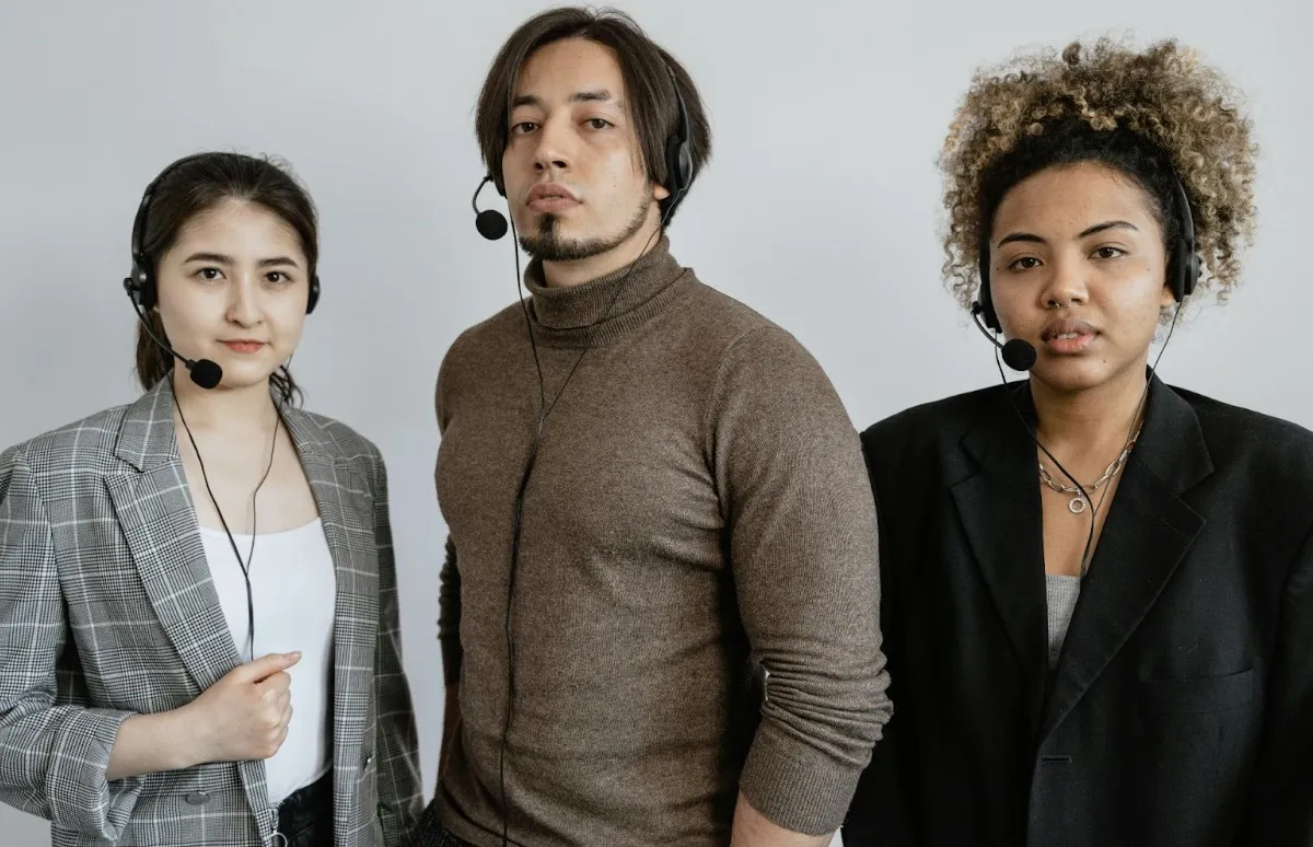 6 Top Reasons to Invest in an Answering Service for Your Business