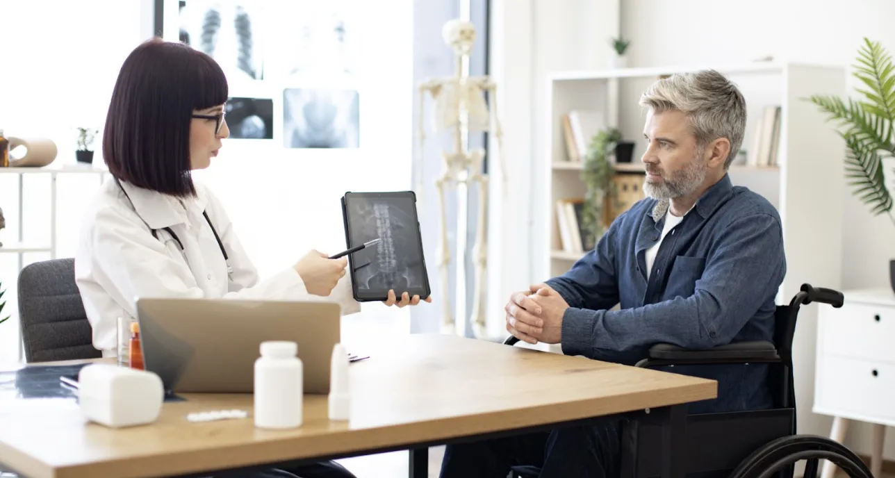 How to Manage Scoliosis: Treatment Options Explained