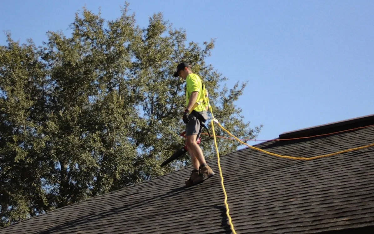 Key Signs That Indicate It Is Time to Call a Professional Roofer for Repairs