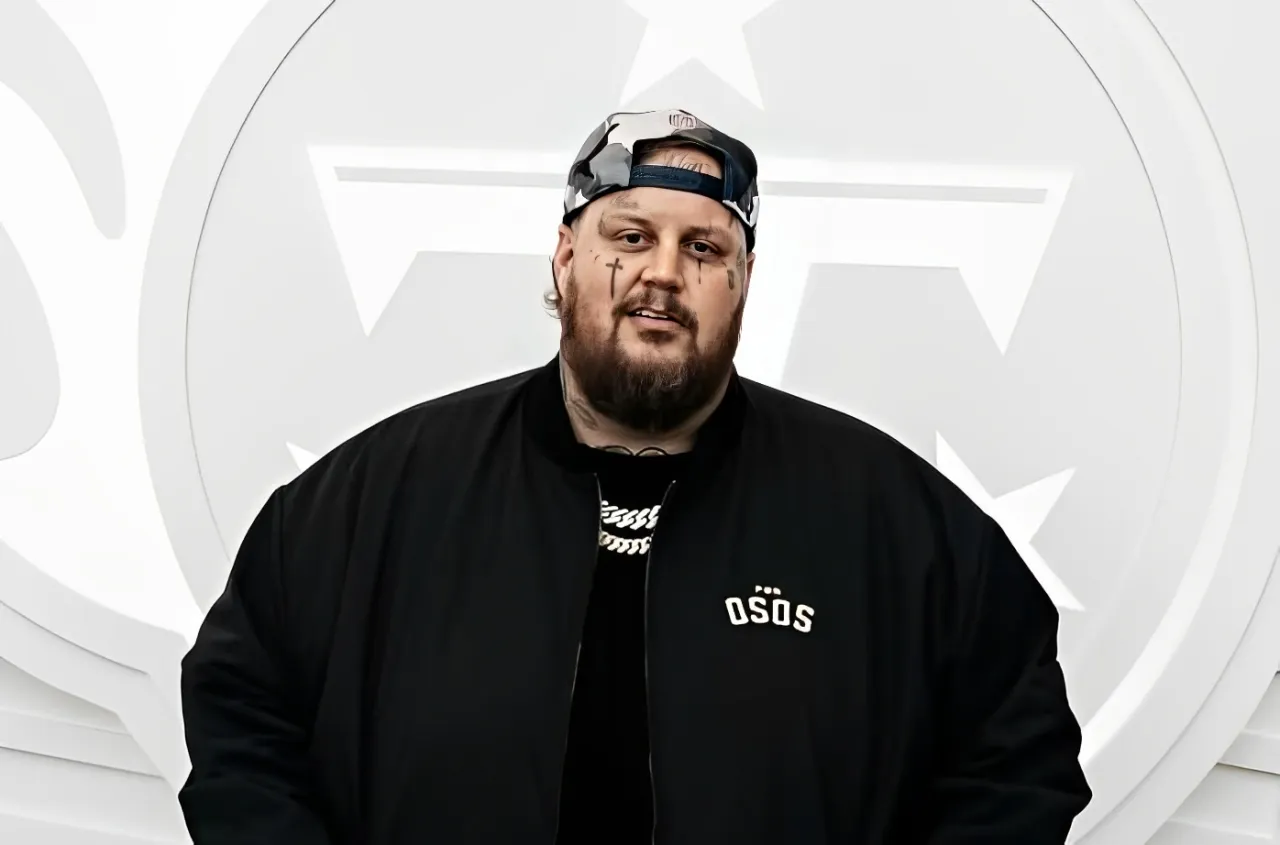 Jelly Roll: The Incredible Life and Career From Troubled Teen to Country Superstar