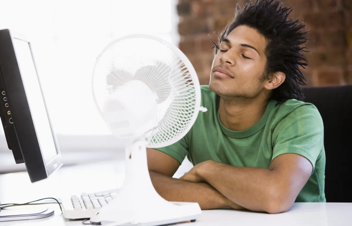 Utilizing Tech to Lower Your Heating and Cooling Bills