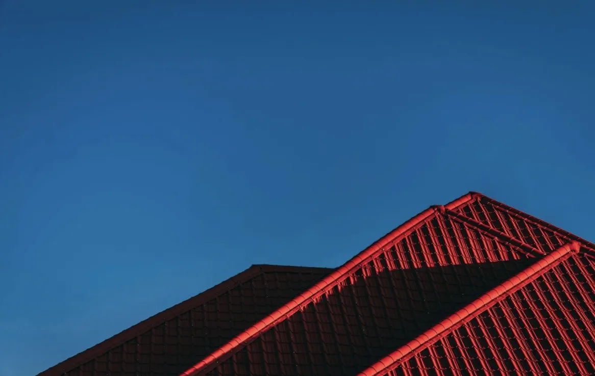 The Top Benefits of Hiring Roofing Services for Your Next Project