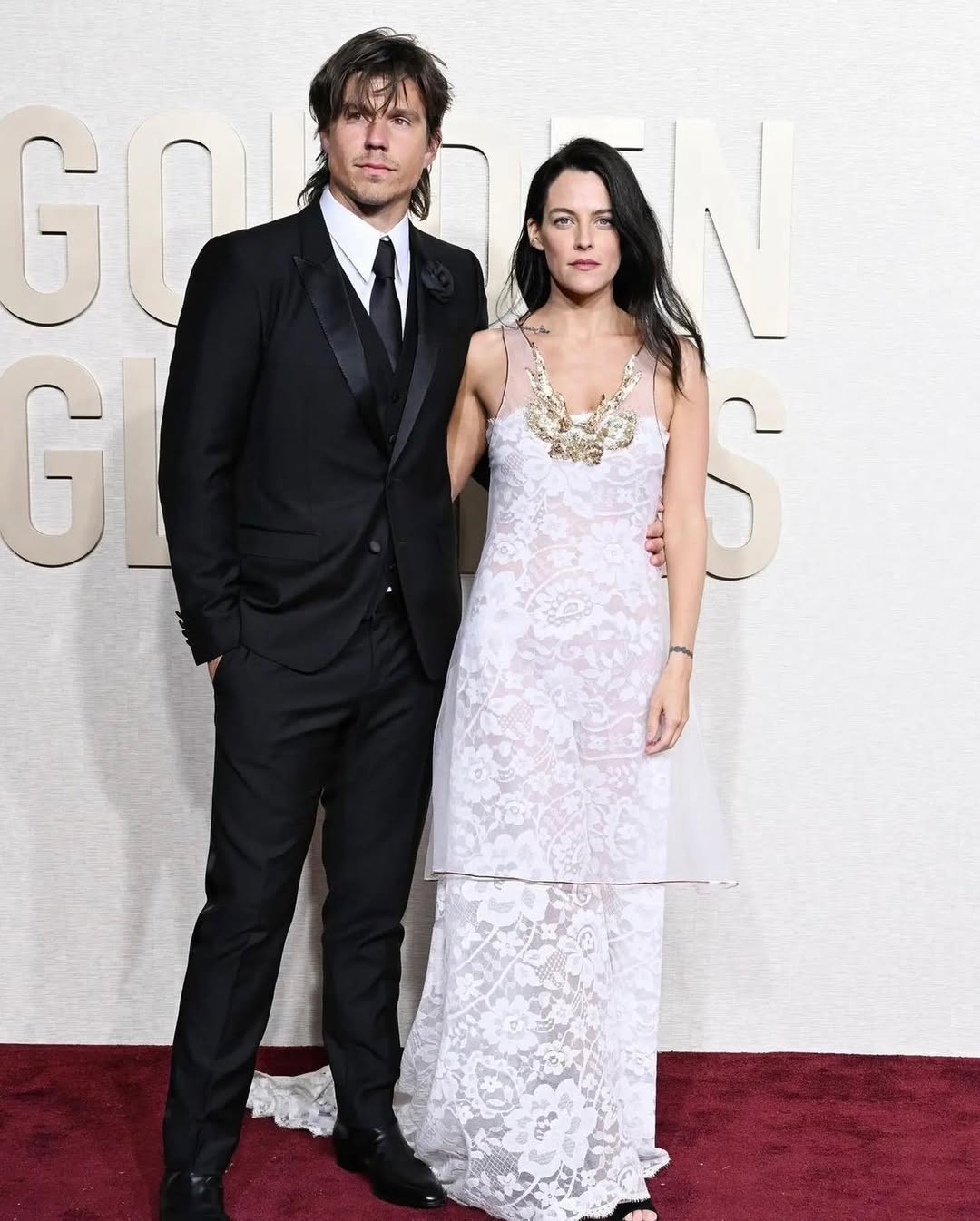 Riley Keough featured