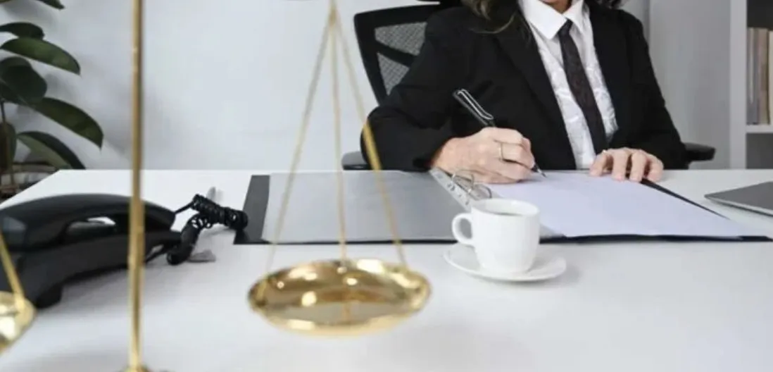 Why Hiring an Italian Citizenship by Descent Lawyer Makes All the Difference