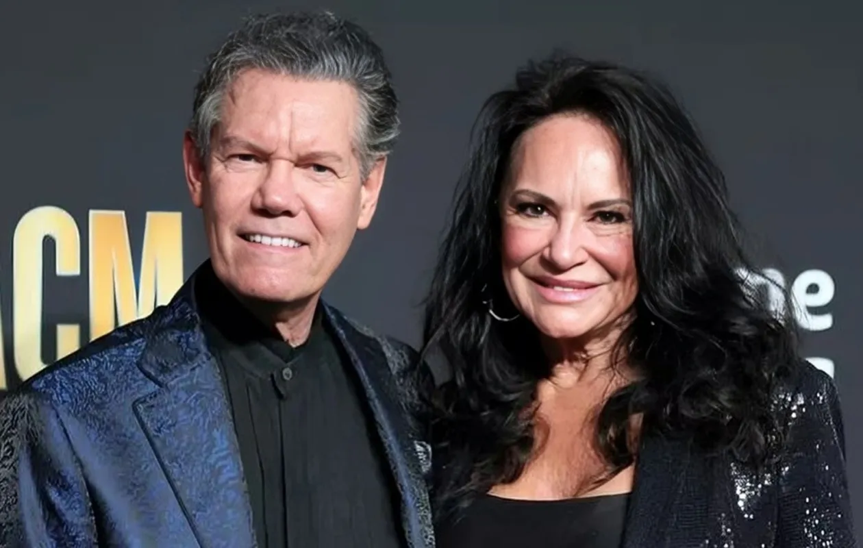 Mary Beougher: Randy Travis’s Devoted Wife And Her Contribution to His Miraculous Recovery