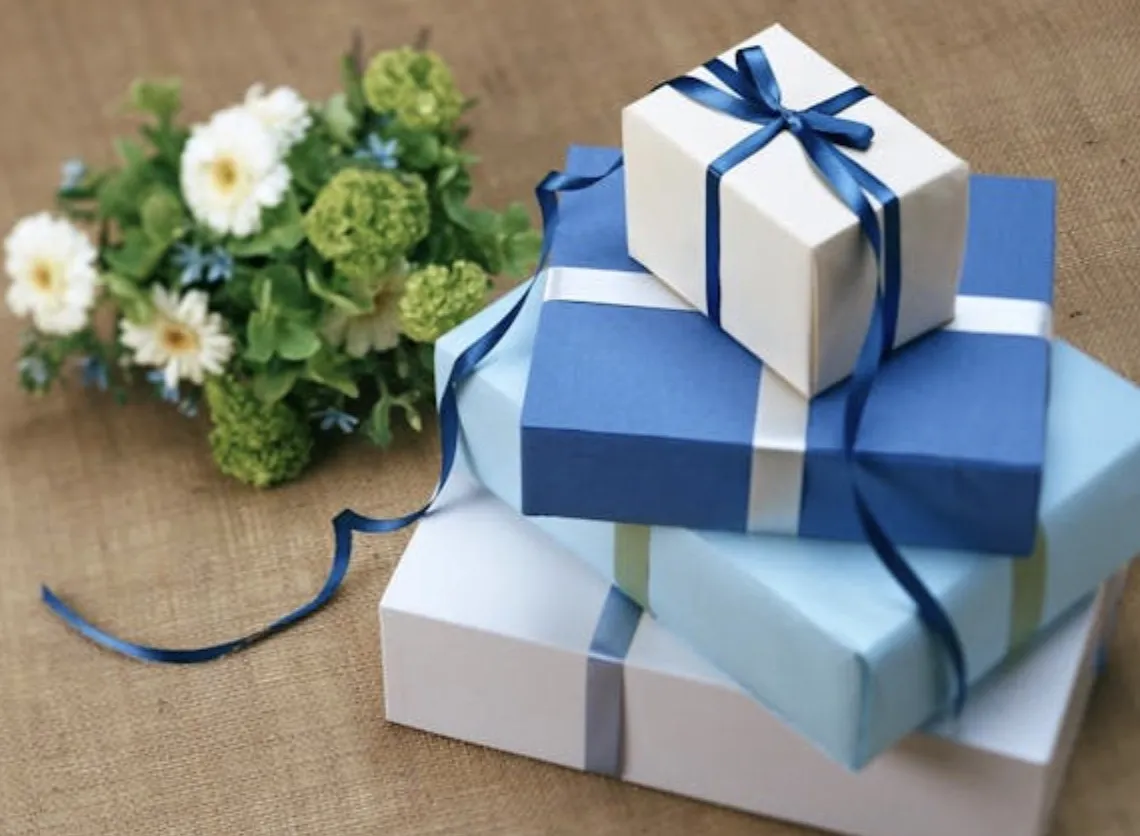 How to Customize a Gift Registry for Different Types of Celebrations