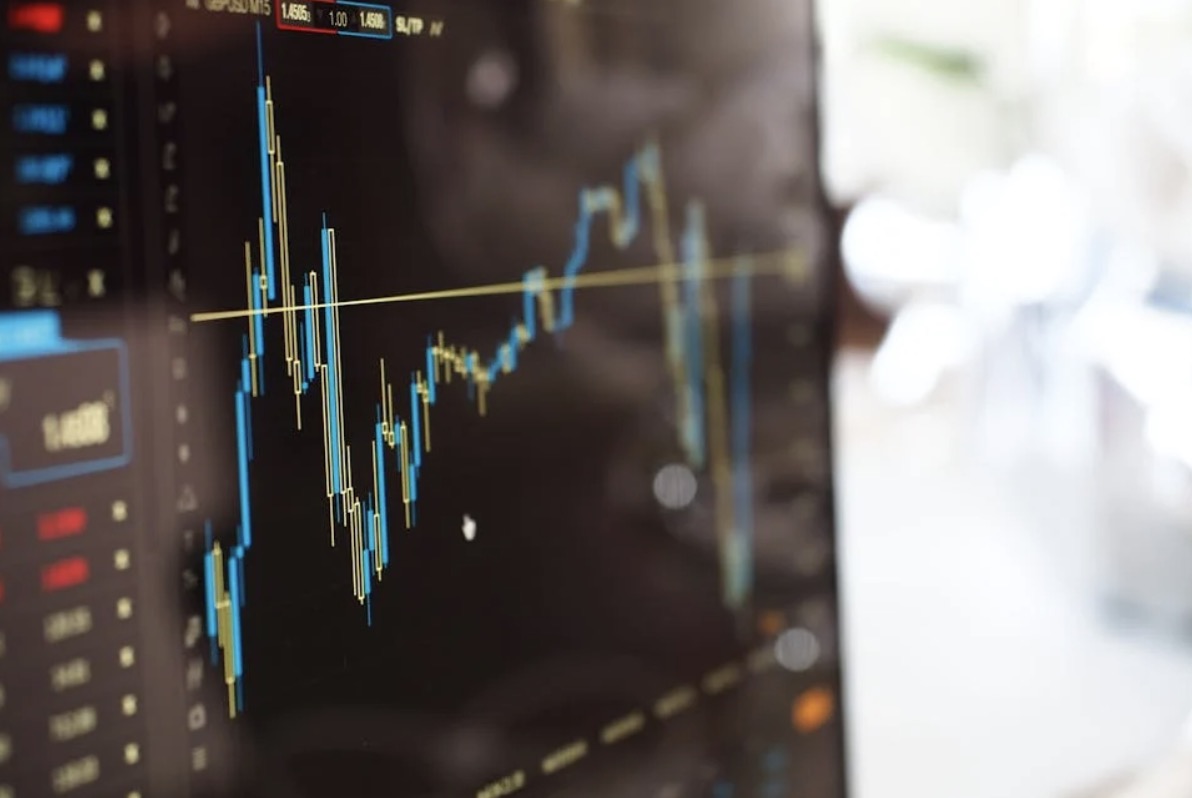 The Benefits of Being an Introducing Broker and How to Get Started