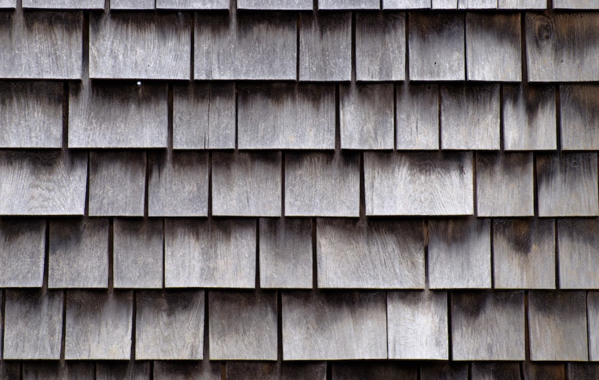 Top Tips for Keeping Your Cedar Roof Strong