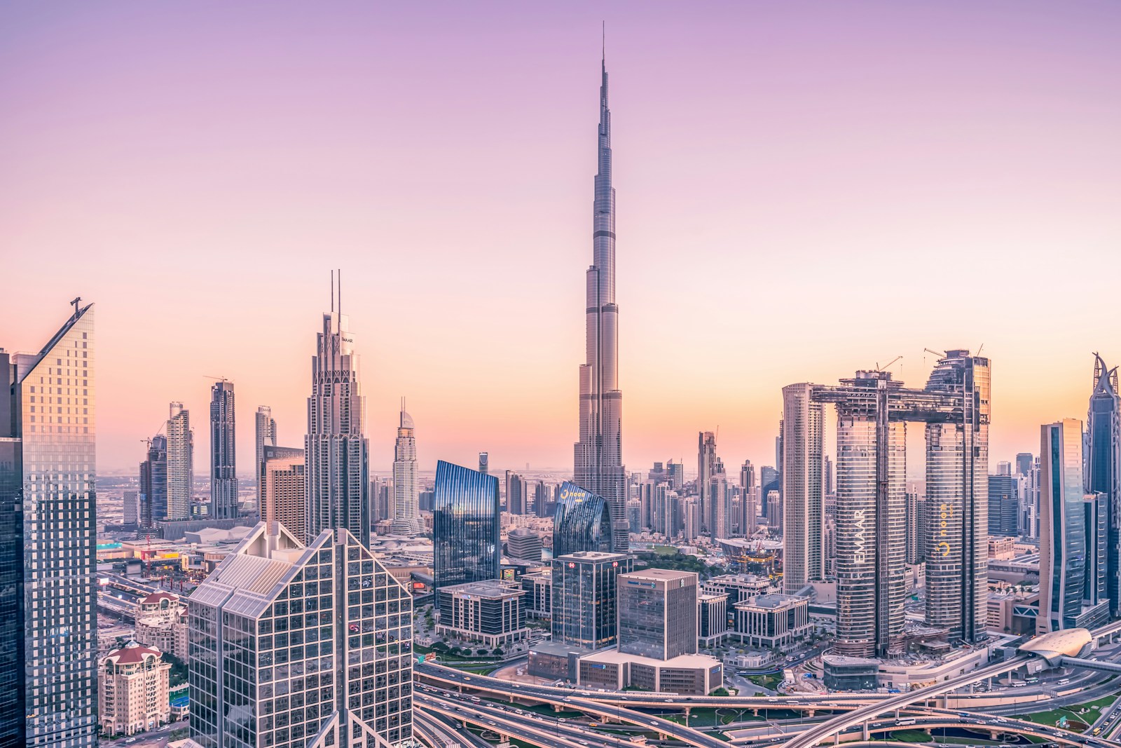 Your complete guide to company setup in Dubai free zones