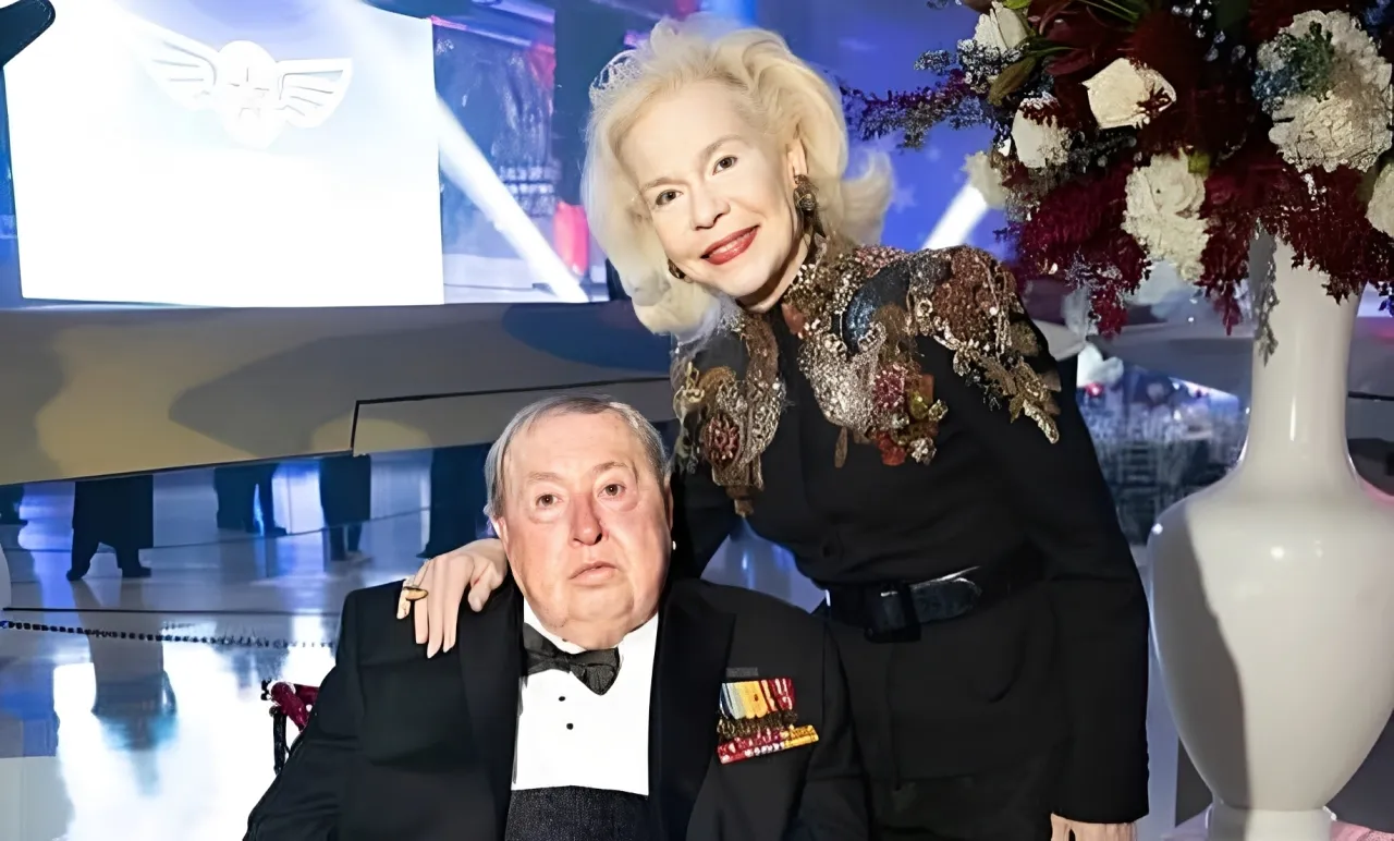 Lynn Wyatt: The Indelible Texas Socialite, Philanthropist, and Style Icon