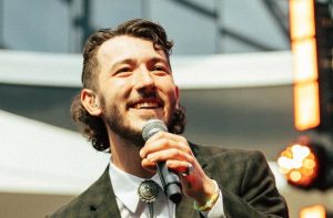 Frankie Jonas: From "Bonus Jonas" to Breakout Star