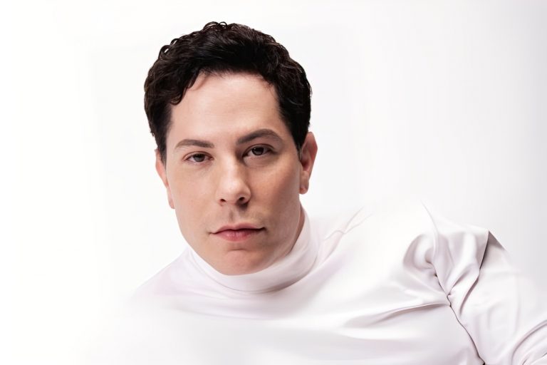 Christian Chávez feat