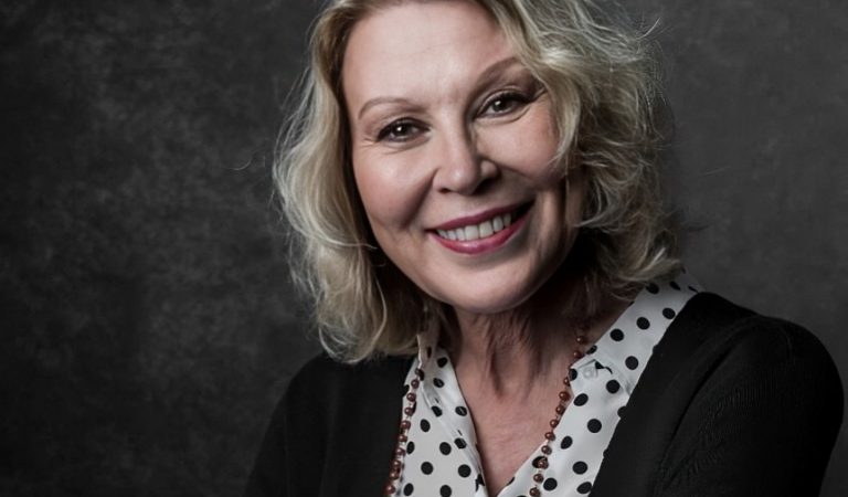 Leslie Easterbrook: The Inspirational Hollywood Story of a Strong and Unforgettable Actress