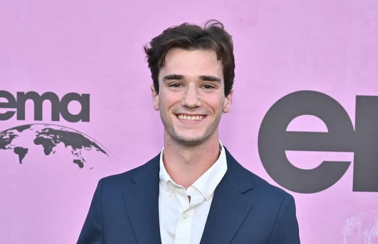 Daniel Dimaggio feat