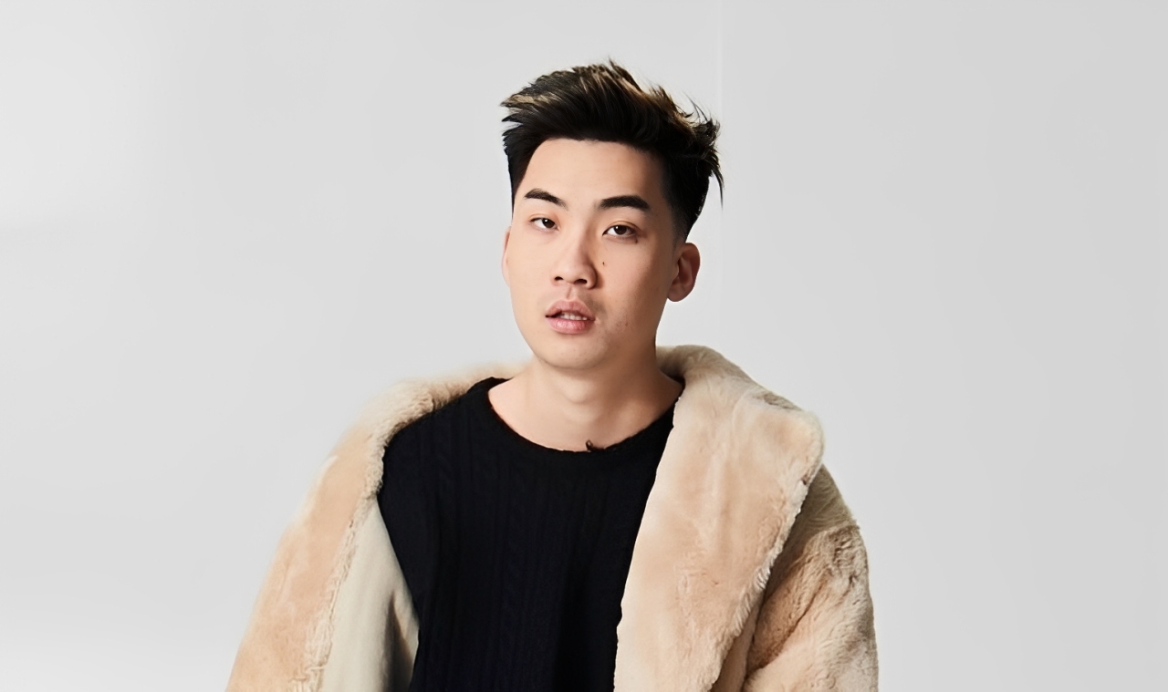 Bryan Le: Glimpse Into The Life of a YouTube Star, Rapper, and Online Streamer