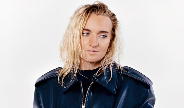 G Flip: The Drummer Who Became a Chart-Topping Singer and Songwriter