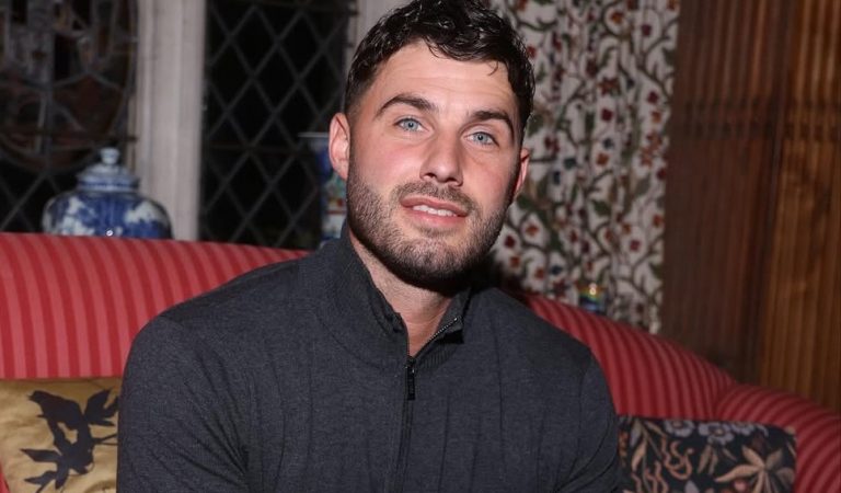 Joshua Ritchie: Love Island Star, Reality TV Favorite, and Social Media Influencer
