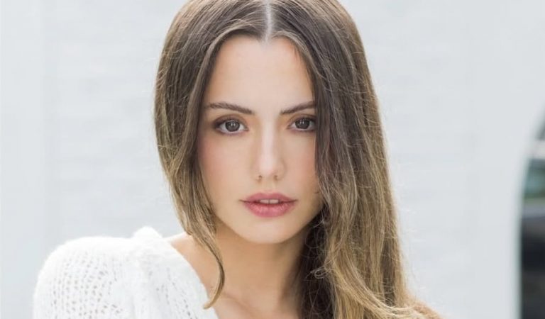 Lily Mo Sheen: From Famous Family to Independent Acting Career