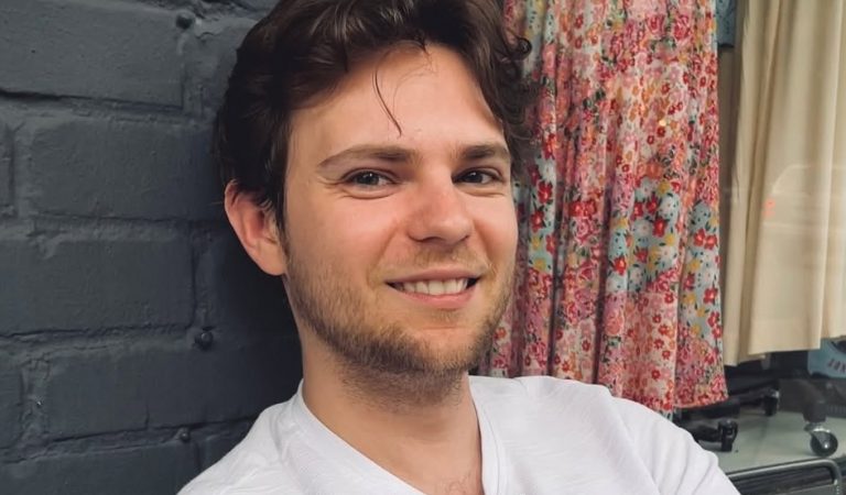 Robbie Kay: The British Actor Who Played Peter Pan in Once Upon a Time