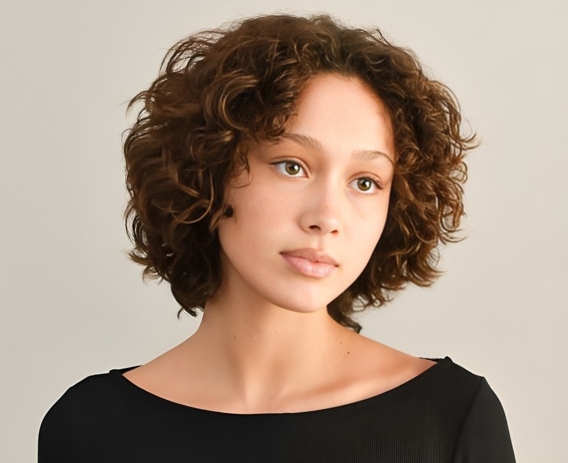 Savannah La Rain: Rising Australian Actress, Netflix Star, and Gen Z Favorite