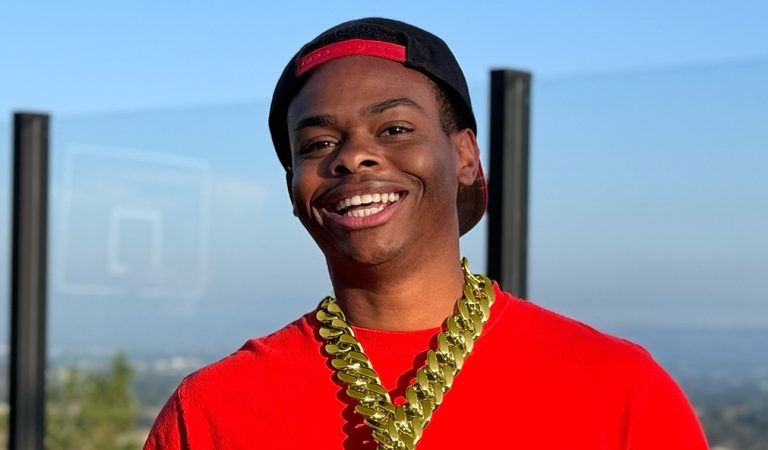 DangMattSmith: Inside the Life And Rise of the Viral YouTube Star